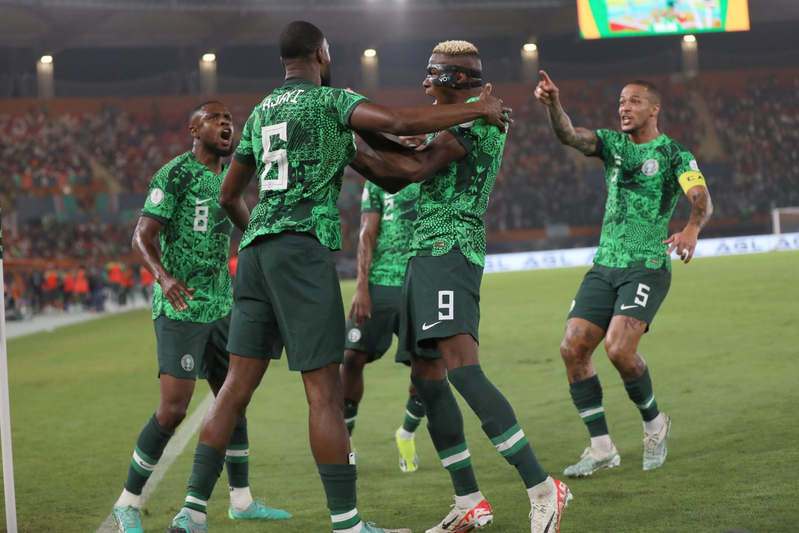 Osimhen, troost-ekong