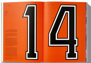 Interno del volume Type Football. 