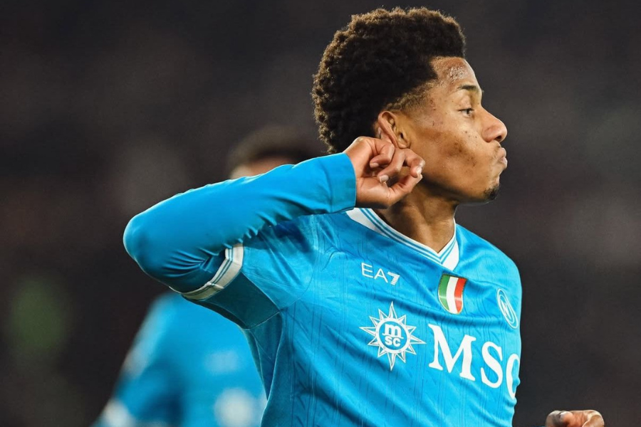 Neres affonda la Roma - credits to Instagram officialsscnapoli.png